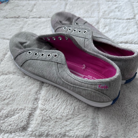 Keds | FLAWED Gray Coursa ltt fashion sneaker Gray | Size 7.5 - Picture 4 of 7